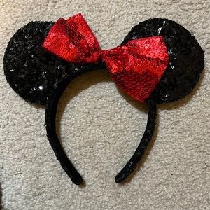 Mini mouse sequin ears